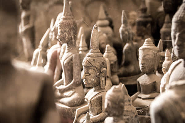 Anouvong - Golden Triangle Traverse: Luang Prabang - Huay Ting - Day 1