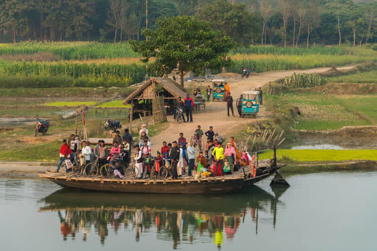 Rajmahal - Holy Ganges : Farakka - Patna - Day 1